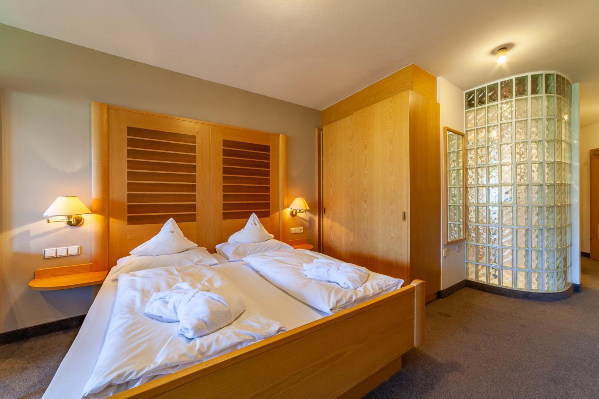 Hotel Tyrol Scena Esterno foto